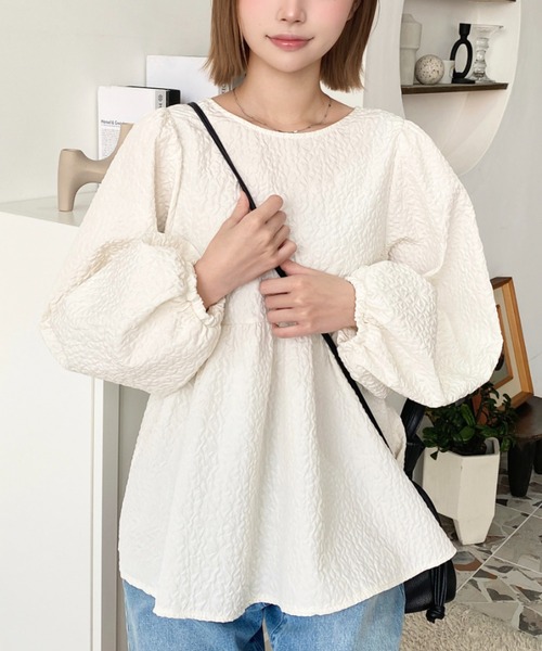 シャツ/ブラウス(長袖/七分) ella 2way sleeve cut blouse (white moment+ ブラウス シャツ エンボスふくれフラワージャガード前後