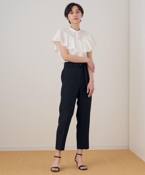 美品2023年　アナイ　ライトスラブフレアクロップドパンツ ¥29,700 ANAYI ライトスラブフレアクロップドパンツ 2023 美品 ブラック