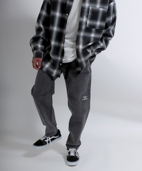 THRASHER（スラッシャー） ジーンズ ワンポイントロゴ刺繍ケミカル