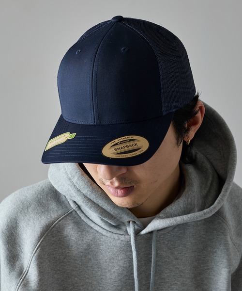 【美品】ネイバーフッド トラッカーメッシュキャップ 黒 フリーサイズ FLEXFIT（フレックスフィット） メッシュキャップ キャップ 帽子