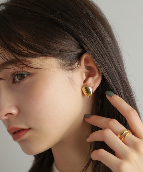 ピアス　No.5232 COCOSHNIK（ココシュニック） ピアス シルバー ホロウピアス Dシェイプ