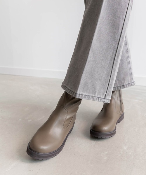 RANDA（ランダ） ブーツ 晴雨兼用 トラックソールショートブーツ