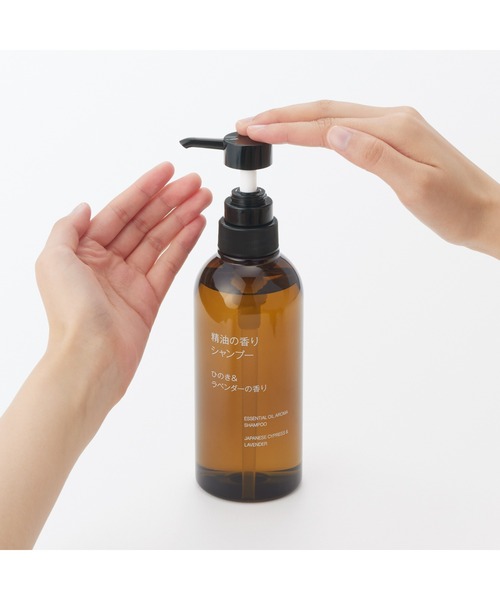 【美品】無印良品★ウッディ 180mlプラス180ml5本セット 無印良品 / インテリアフレグランスオイル・ウッディ (詰替用