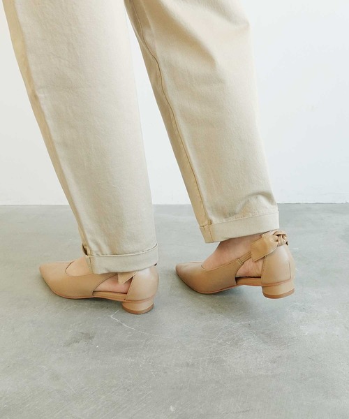 パンプス バックリボンポインテッドフラットパンプスの画像