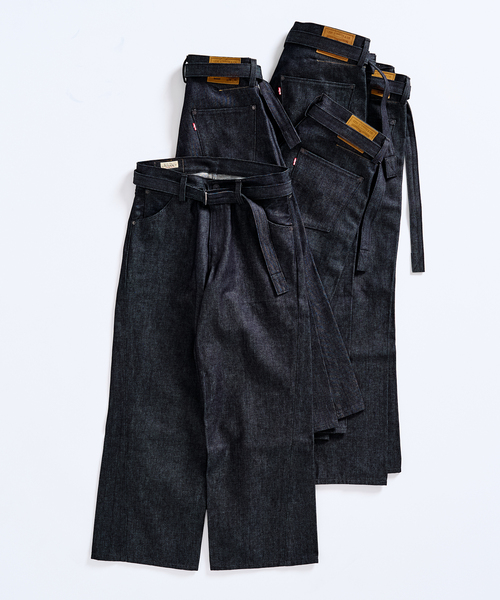 パンツ Levi's/Belted denim trousers Levi's ジーンズ LEVI'S(R)/リーバイス(R) 別注 TWISTED BELTED
