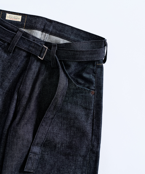 パンツ Levi's/Belted denim trousers Levi's ジーンズ LEVI'S(R)/リーバイス(R) 別注 TWISTED BELTED