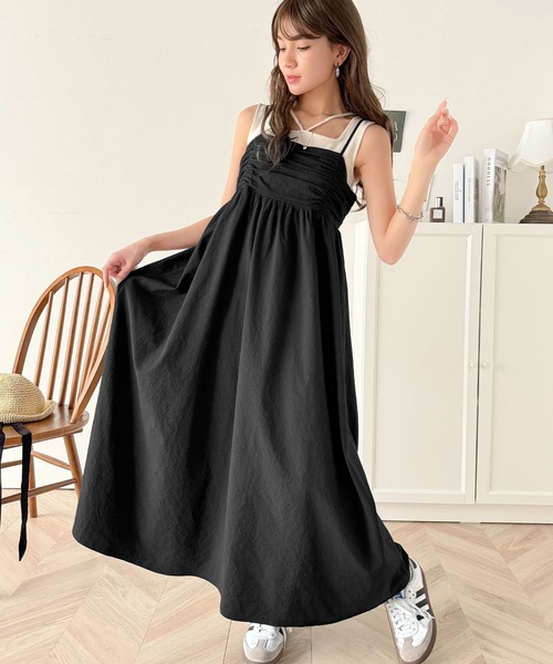 Katie SUNDAY MONDAYS 黒 キャミソールワンピース Katie SUNDAY MONDAYS 黒 キャミソールワンピース