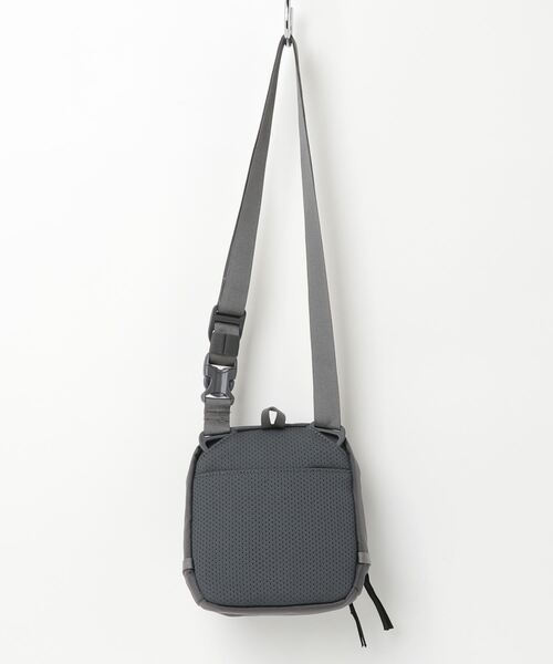 MYSTERY RANCH（ミステリーランチ） ショルダーバッグ - グレー メンズ