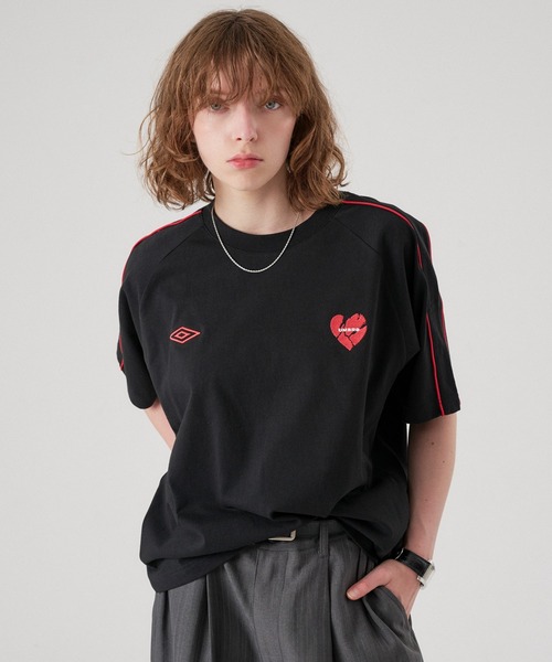 ONCILY（オンシェリー） tシャツ 「 UMBRO 」PIPING HEART LOGO T