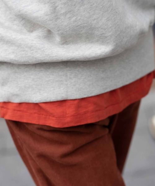 LEVI'S リーバイス　ヴィンテージ　スウェット　サンフェード LEVI'S スウェットシャツ、ヴィンテージ ブルー フェード ロゴ
