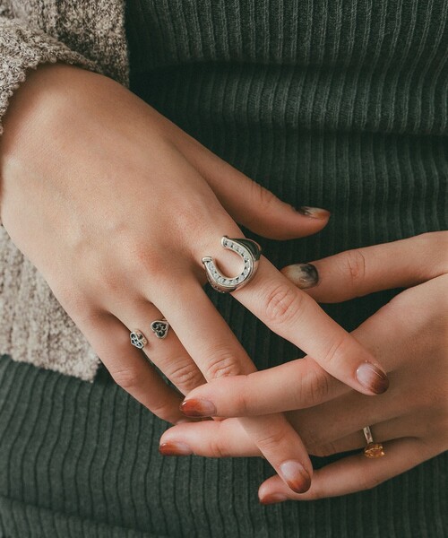指輪 リング 「EXCLUSIVE」R453 - Horseshoe Ring with C.Z. Silver レディース メンズの画像