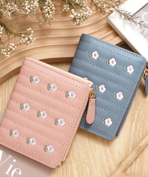 Minyonperi♡アコーディオンお財布ショルダーリバティフラワーパワー pyornim 財布 お花刺繍 折りたたみ ウォレット レディース