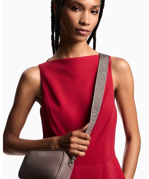 エンポリオアルマーニ EMPORIO ARMANI カメラケース タンブルレザー エンポリオアルマーニ EMPORIO ARMANI カメラケース タンブル