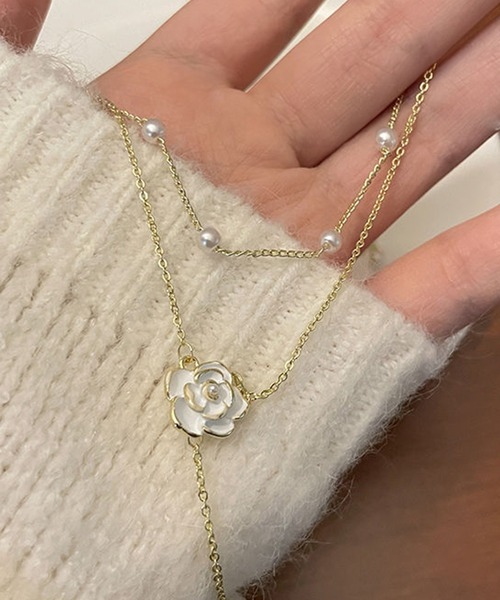 Blanc de Blue ネックレス ローズモチーフ＆パール2連ネックレス