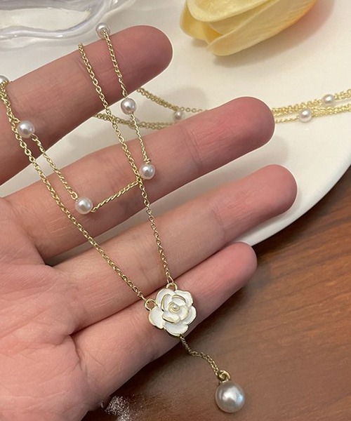 Blanc de Blue ネックレス ローズモチーフ＆パール2連ネックレス 