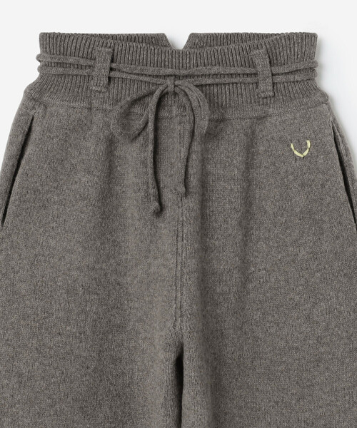 UNFIL（アンフィル） パンツ | ラムズウール ベルテッドニットパンツ