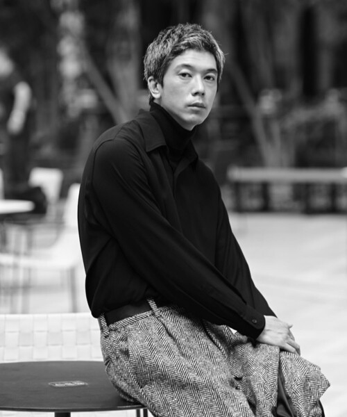 ADAM ET ROPE'（アダムエロペ） シャツ 「NIKKE」シフォンボイル
