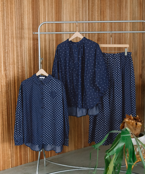 シャツ/ブラウス(長袖/七分) clane  DOT JACQUARD SMOCK TOPS nop de nod（ノップドゥノッド） ブラウス シャツ デニムドット