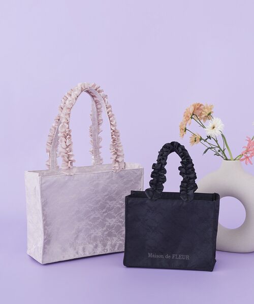 Maison de FLEUR（メゾンドフルール） トートバッグ レースフリル