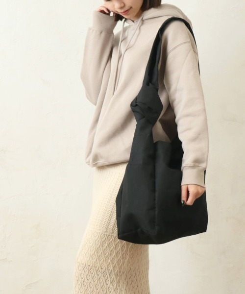 Per sist ence ショルダーバッグ バッグ ノットショルダーバッグ