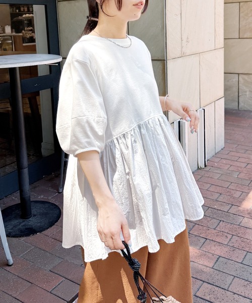 ペプラムトップス　ホワイト　TREFLE＋1 トレフル　パフ袖ブラウス　完売商品 ドットトップス | Tops,ブラウス | | TREFLE＋1（トレフルプラス