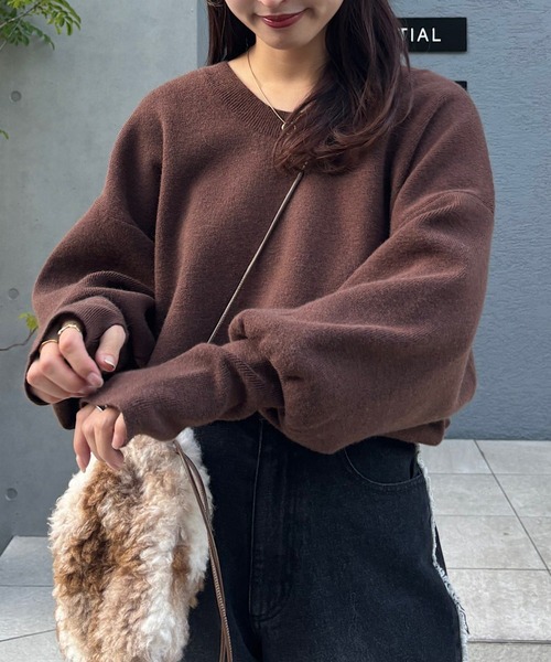新品未使用❣️CLOCHE リブ編みグレー長袖ニット金ボタン付きMal.レレレさん Kastane ニット セーター 「レビュー好評価/WEB限定カラー