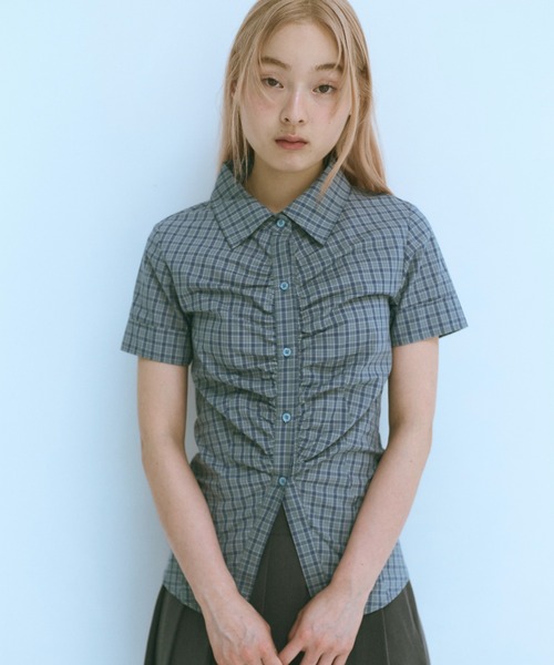 FEKETE ブラウス シャツ GATHER FEMININE TIGHT SHIRT