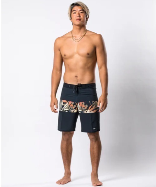 Quiksilver 水着 HIGHLINE ARCH 19/クイックシルバー総柄サーフ