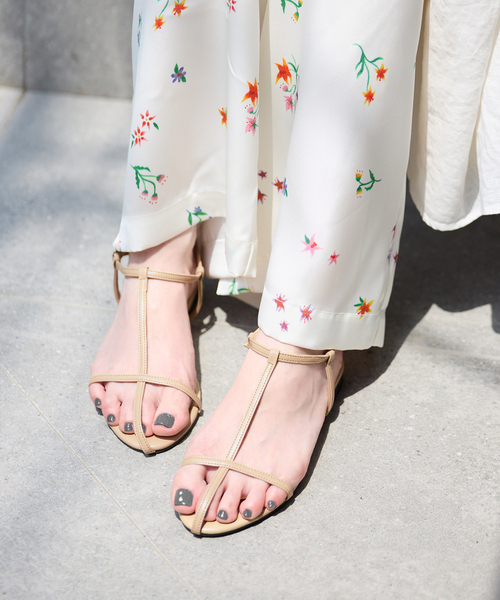 bonitas　ゴールド フラットシューズ 　24.0　SLOBEIENA bonitas ゴールド フラットシューズ 24.0 SLOBEIENA 新品 - メルカリ