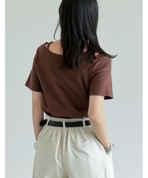 新品未使用リネンライクドッキングTシャツ　アシンメトリー ベージュ 半袖Tシャツ kOhAKUアシンメトリー配色デザインTシャツ』