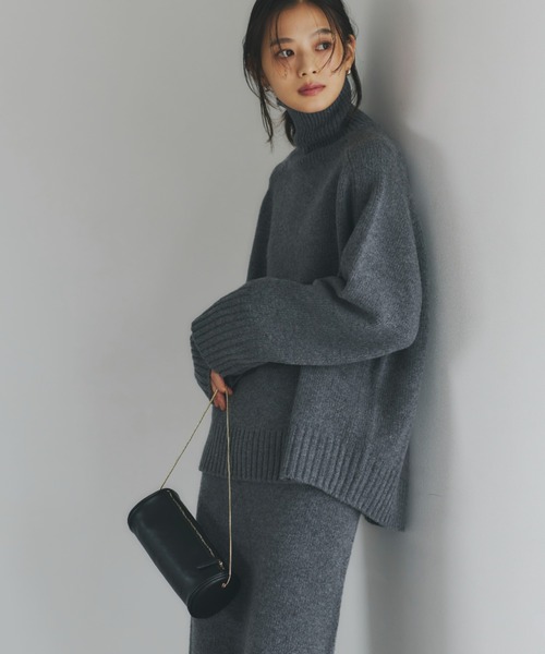 美品✨アローズ　定価2万　ウールカシミヤ　タートルネック　黒　ゆったりめ ウール カシミヤ ミドルゲージ タートルネック ニット
