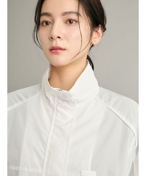 ブルゾン アウター 「撥水」「ウォッシャブル」撥水リサイクルナイロントラックジャケット レディースの画像