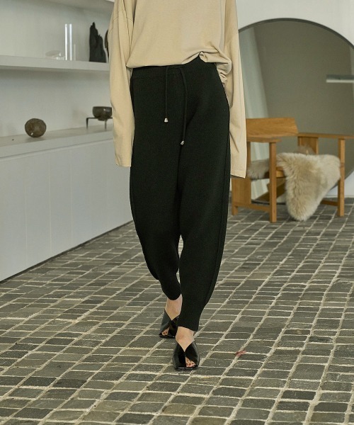 marjour（マージュール） パンツ KNIT JOGGER PANTS レディース