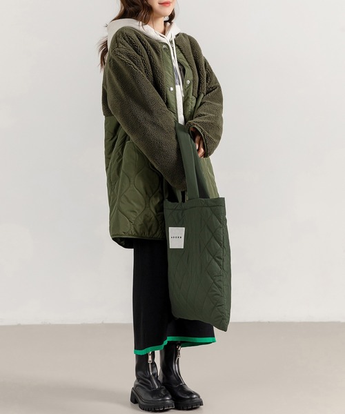 DAY CLOSET トートバッグ 「A4対応」ムード漂う英字タグキルティング