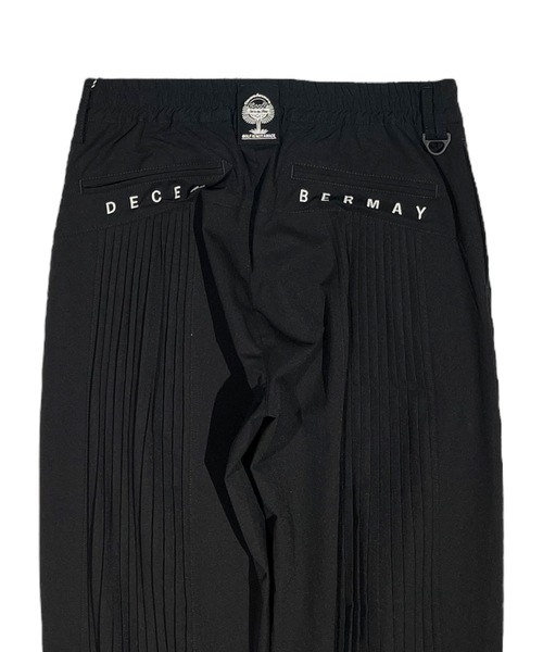DECEMBERMAY（ディセンバーメイ） パンツ Sorona agile pleats pants