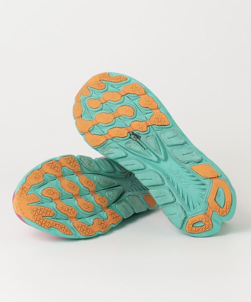 HOKA ピンク/ターコイズ厚底シューズ　24cm HOKA ピンク/ターコイズ厚底シューズ 24cm - メルカリ