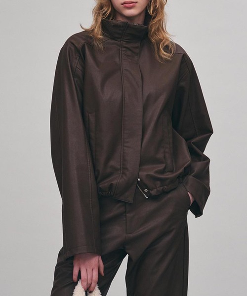 AKTE（アクテ） ブルゾン アウター フェイクレザージップアップ