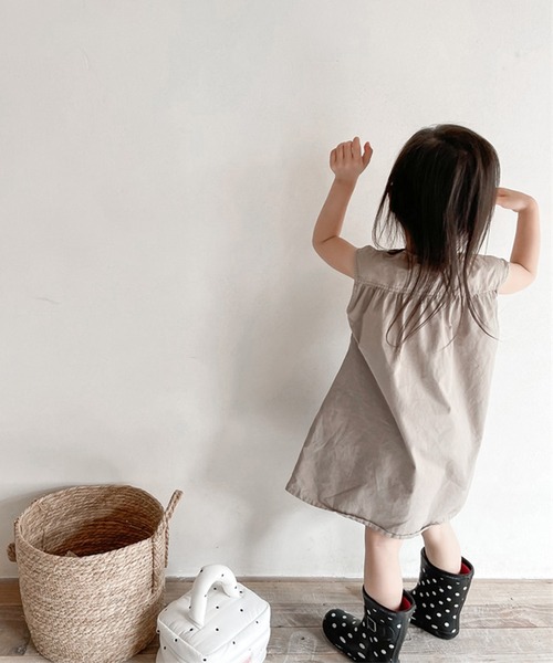 「aimoha」 「KIDS」ノースリーブワンピース 90 ライトベージュ キッズ_画像9