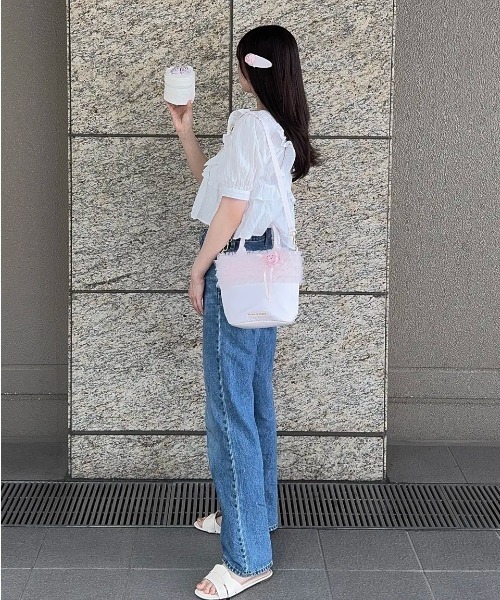 Maison de FLEUR（メゾンドフルール） トートバッグ チュールフリル