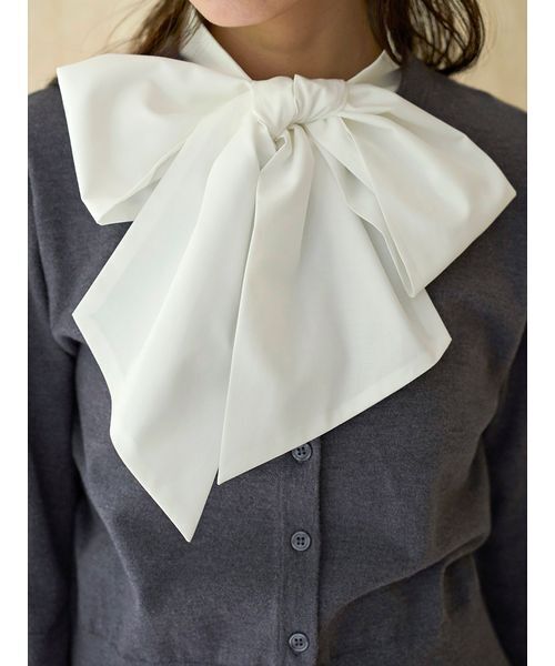 【新品】SNIDEL ボウタイドッキングニットプルオーバー(これ以上お値引不可) SNIDEL（スナイデル） ニット セーター ボウタイドッキングニットプル