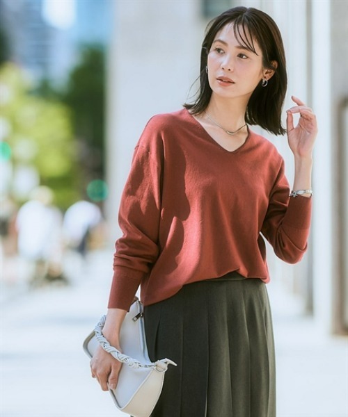 7days Life Styling ニット セーター サイドスリットVネックニット