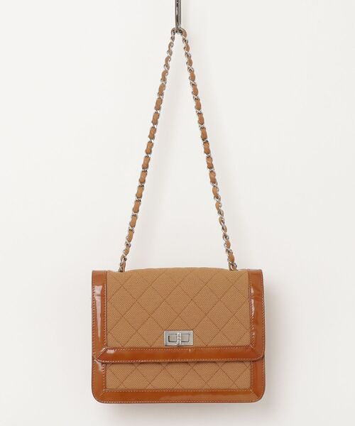 CHANEL シャネル　ショルダーバッグ CHANEL（シャネル） ショルダーバッグ - オレンジ レディース