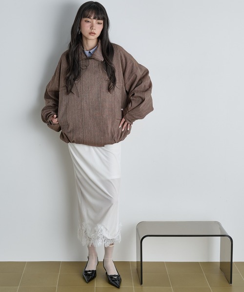 THE Yon ブルゾン アウター バックシャンスタンドネックピンストライプ