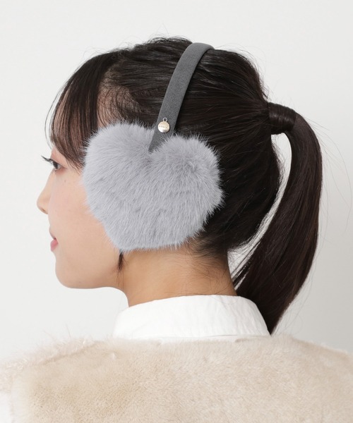 FURLA 耳当て イヤーマフ イヤーマフラー ”ハート” フェイク