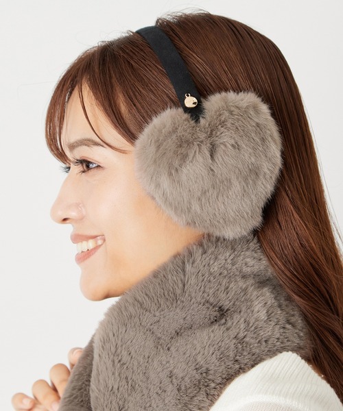 FURLA（フルラ） 耳当て イヤーマフ イヤーマフラー 耳当て ”ハート