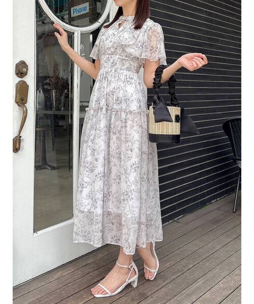 dazzlin watercolorflowerワンピース　S dazzlin ワンピース 「WEB限定追加」Watercolorflowerワンピース