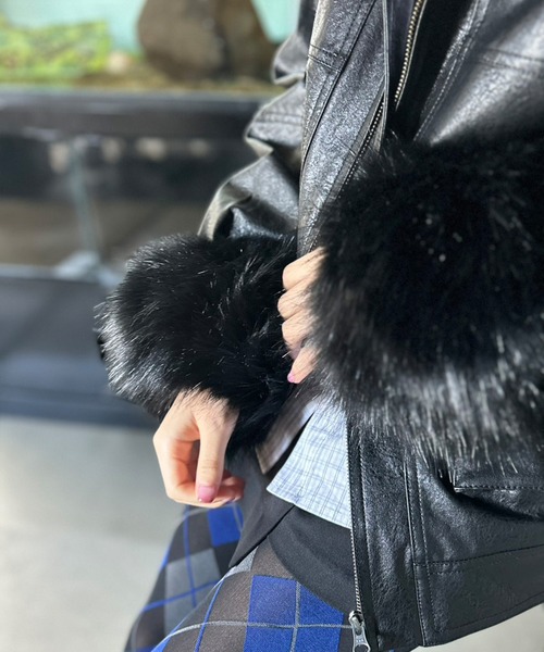 Kotoe（コトエ） アームカバー フェイクファー 付け袖 レディース