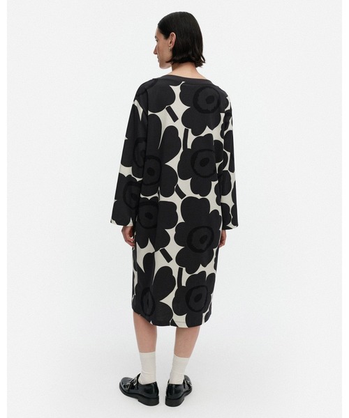 マリメッコ 総柄 7分袖 チュニック XS ブラック系 marimekko ワンピース カットソー レディース 楽天市場】マリメッコ 七分袖 総柄 チュニック XS ブラック系