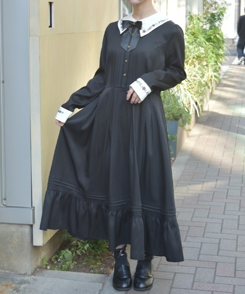 axes femme（アクシーズ ファム） ワンピース リボンセット刺繍ロング