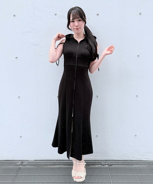 【トラノイ 】大人気♡スウェットワンピース　完売　ネイビー　ワッペン NOMAE（ノーマエ） ワンピース スウェットジップパーカーワンピース
